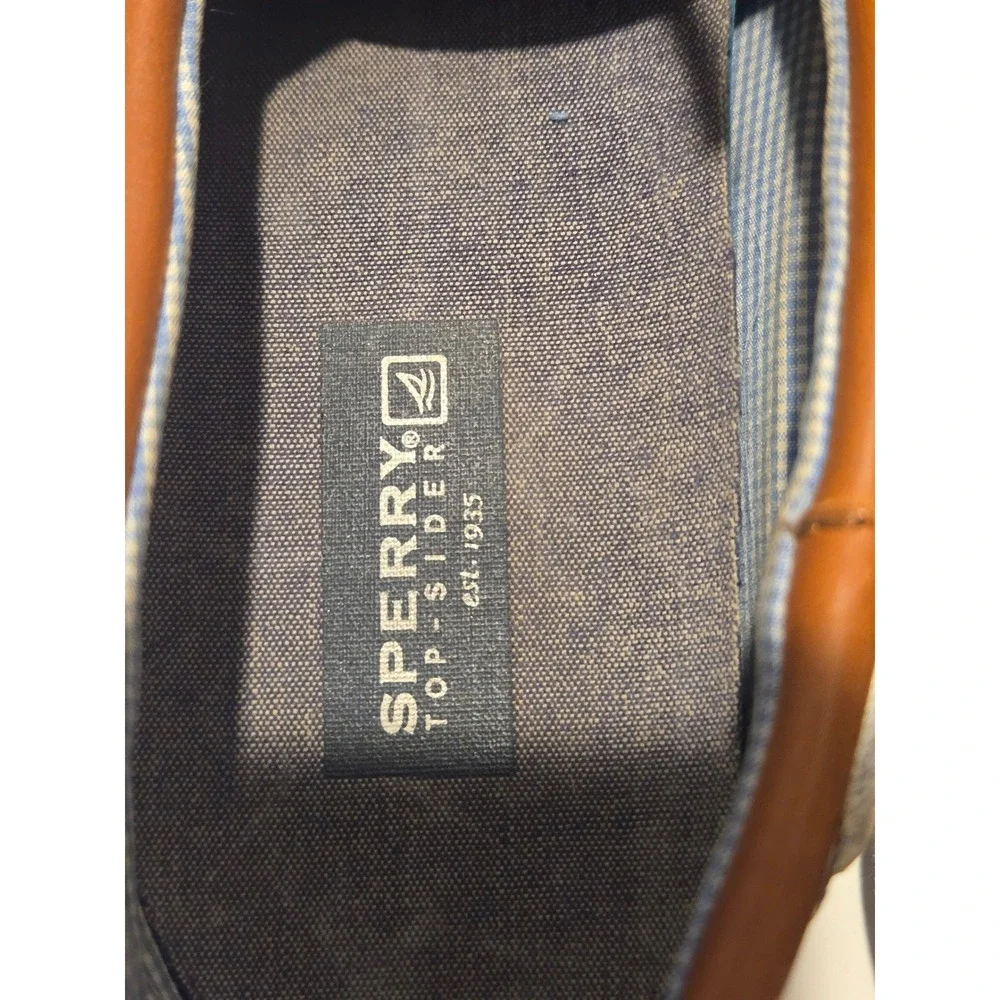 Sperry top sider